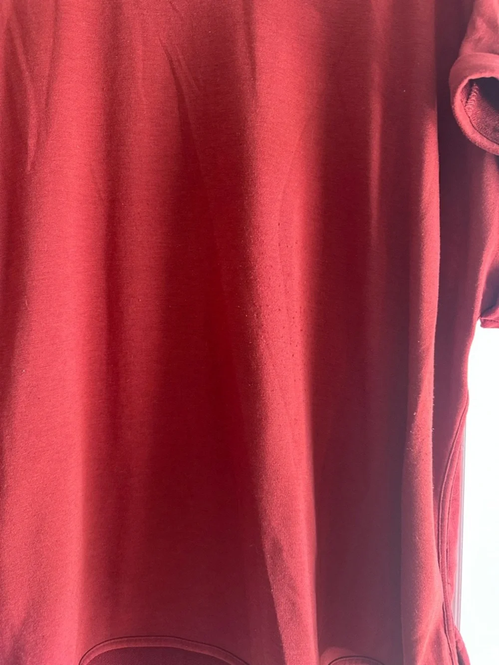 Cupio Relaxed Short-Sleeve Sweatshirt in Burgundy - Picture 4 of 7
